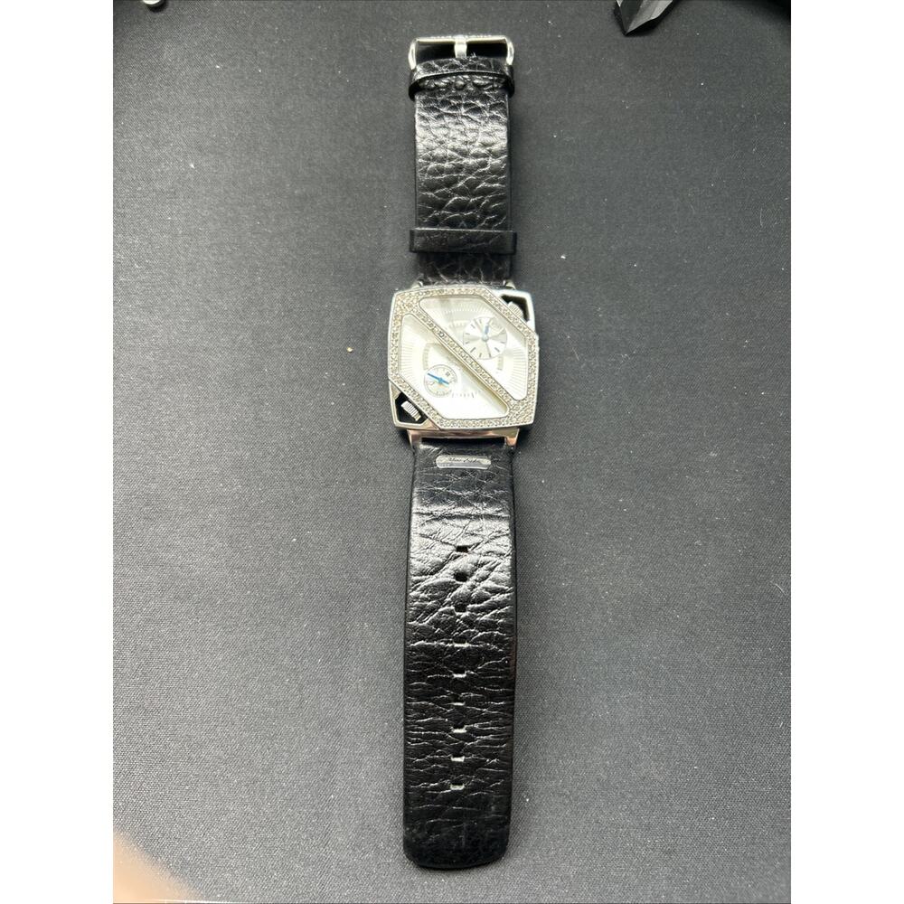 Marc Ecko “Non-Stop”Unique Silver Tone Men’s Watch - Picture 2 of 8